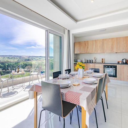 New Spacious Apartment With Amazing View Bugibba St. Paul's Bay Buitenkant foto
