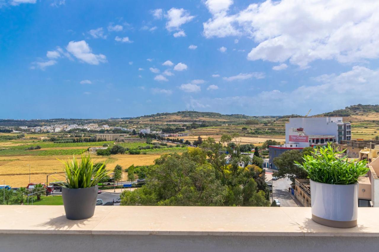 New Spacious Apartment With Amazing View Bugibba St. Paul's Bay Buitenkant foto