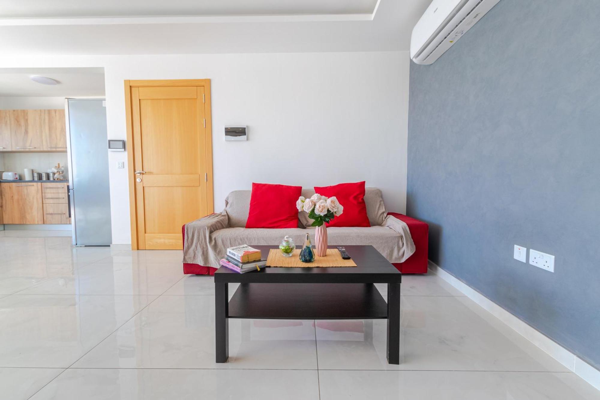 New Spacious Apartment With Amazing View Bugibba St. Paul's Bay Buitenkant foto